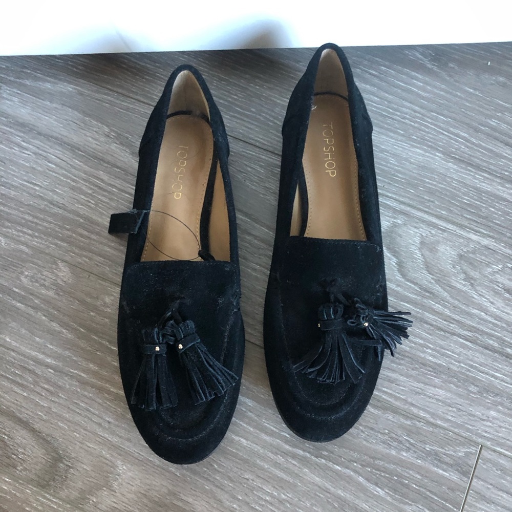 Topshop Suede Flats with Tassels, Size 7.5